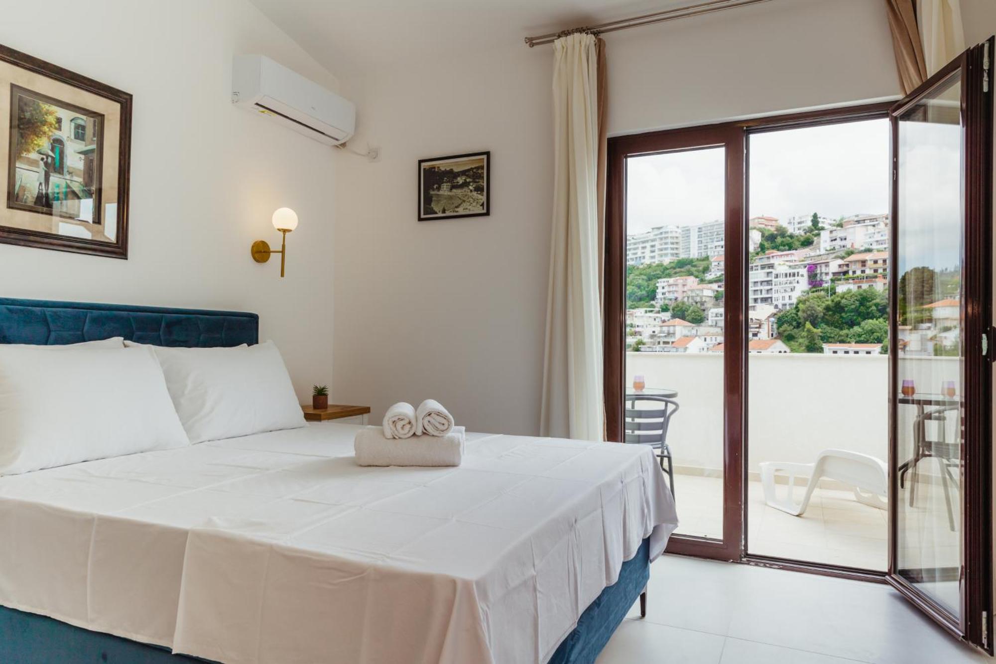 Barba Apartments อุลซิน ภายนอก รูปภาพ