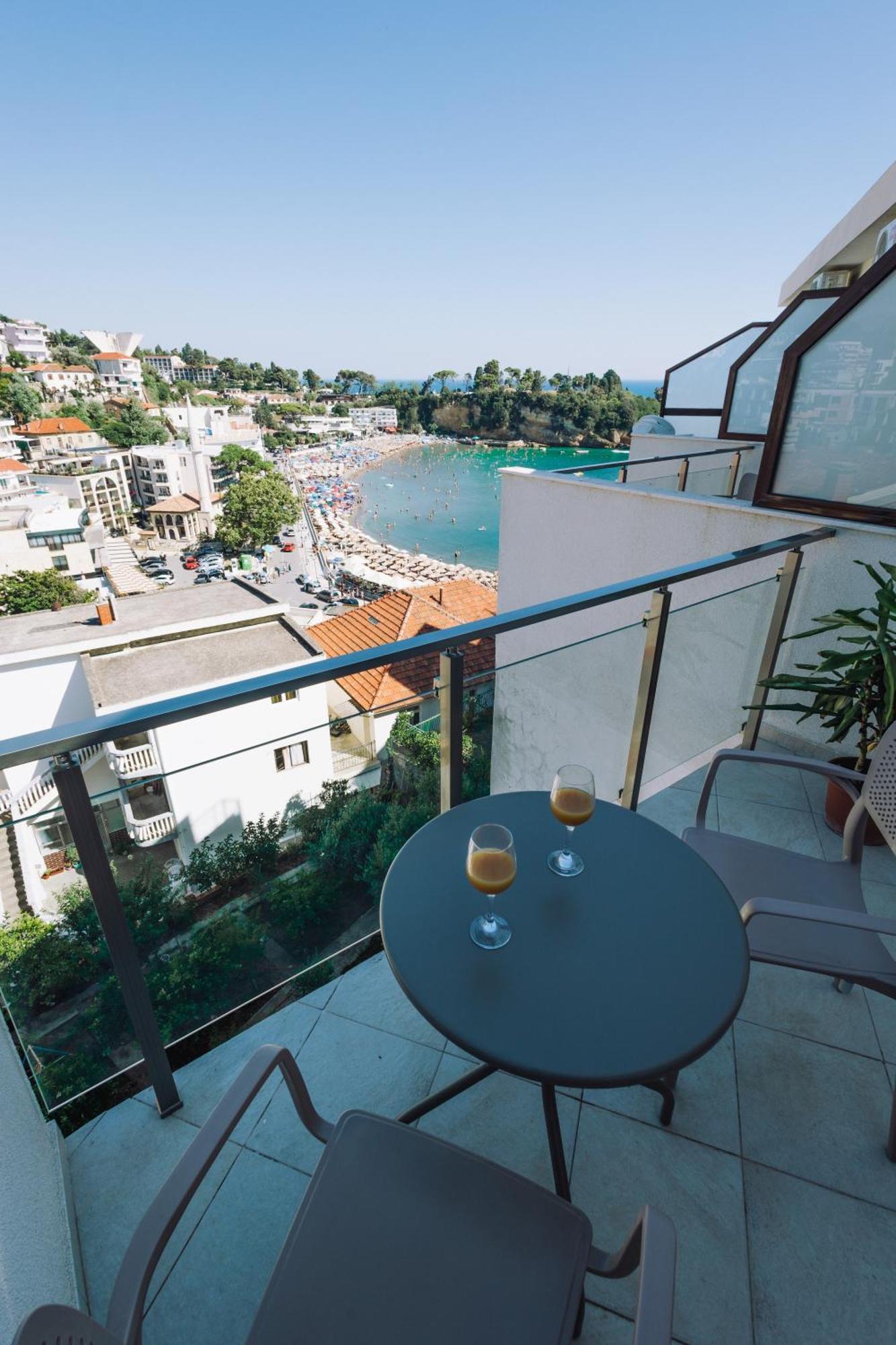Barba Apartments อุลซิน ภายนอก รูปภาพ